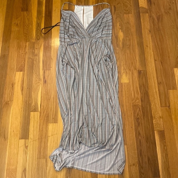 BCBGeneration Dresses & Skirts - BCBGeneration Women’s Blue and Pink Striped Dress With Slits Size L